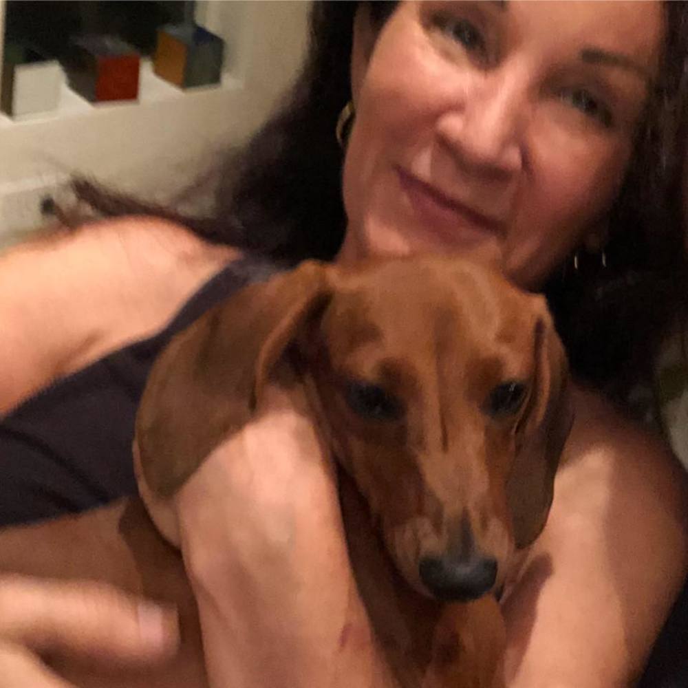 Meet your Poshers, Stephanie and Bella
